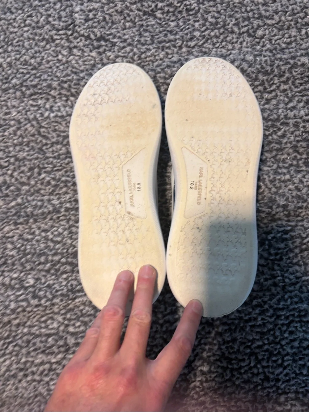 Karl Lagerfeld from Paris Men’s size 10.5 White Sneakers Good Condition!